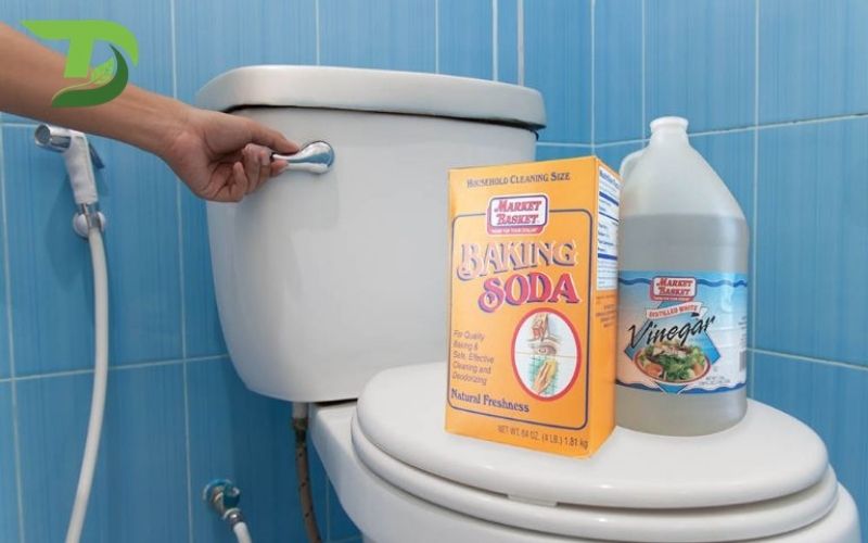 Thông cống nghẹt bằng baking soda
